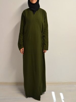 Rahat Kalıp Kruvaze Yandan Bağlamalı Namaz Elbisesi – Viskon Rahat Kalıp Kruvaze Yandan Bağlamalı Namaz Elbisesi – Viskon