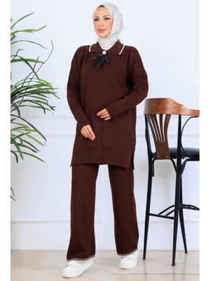 Kahverengi Yakası Kurdele Detay Triko Takım