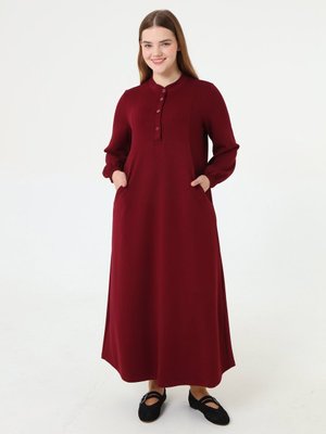 Bordo Yumuşak Tuşeli Çıtçıt Detaylı Büyük Beden Elbise