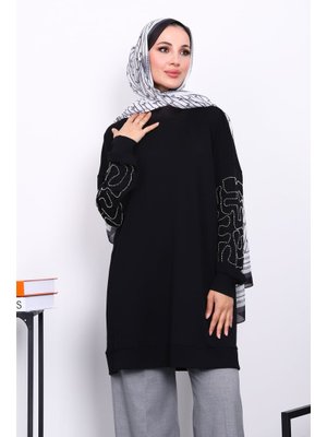 Siyah Kolu İşlemeli Modal Tunik Siyah Kolu İşlemeli Modal Tunik