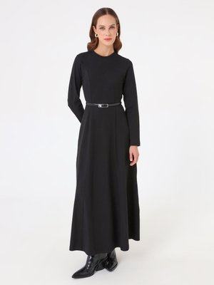 Siyah Doğal Kumaşlı A Form Elbise Siyah Doğal Kumaşlı A Form Elbise