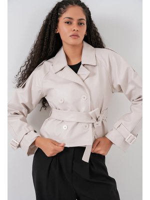 Ekru Kemerli Suni Deri Ceket