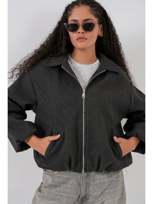 Antrasit Büzgülü Oversize Kaşe Ceket Antrasit Büzgülü Oversize Kaşe Ceket