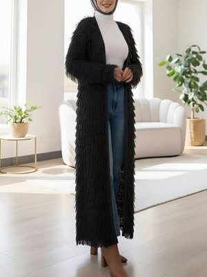 Siyah Saçaklı Uzun Triko Hırka