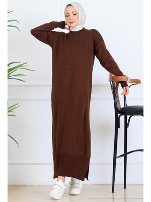 Kahverengi Yırtmaç Detaylı Triko Elbise