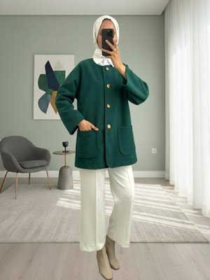 Zümrüt Çift Cepli Önü Düğmeli Kaşe Ceket