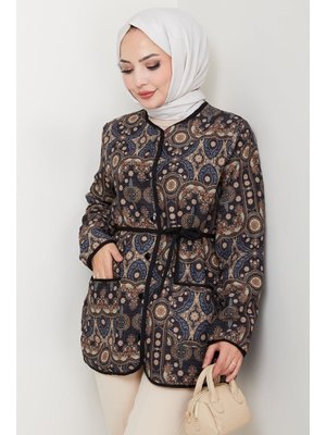 Siyah Desenli Düğmeli Kapitone Ceket