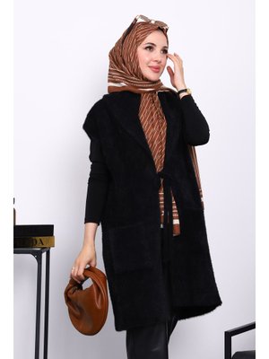 Siyah Ön Bağlamalı Cepli Angora Yumoş Yelek