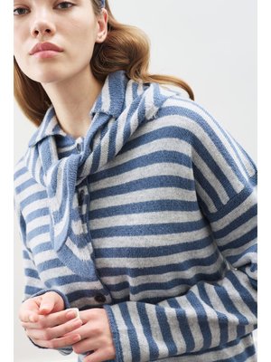 Atkı Detaylı Çizgili Hırka İndigo