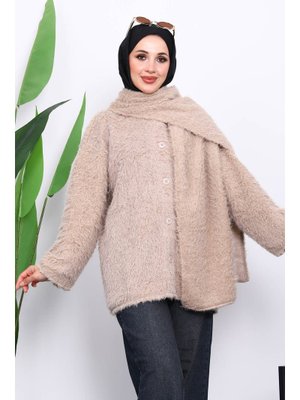 Vizon Atkılı Detaylı Düğmeli Angora Ceket