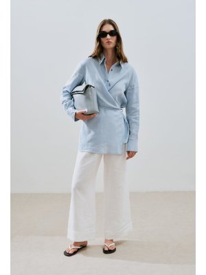 Mavi Keten Bağlama Detaylı Gömlek