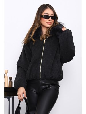 Siyah Yaka Kürklü Oversize Bomber Kaşe Ceket