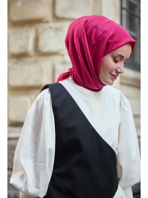 Monogram Pamuk İpek Eşarp