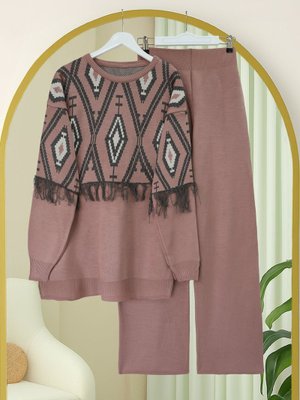 G.kurusu Önü Ve Kolu Saçaklı Piksel Desen Triko Takım