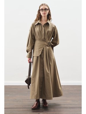Haki Kemer Detaylı Pileli Elbise