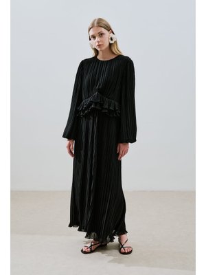 Siyah Mila Piliseli Katlı Elbise