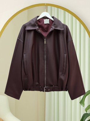 Bordo İçi Astarlı Beli Kat Detaylı Kemerli Deri Ceket