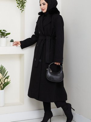 Kürk Detaylı Kruvaze Yaka Kuşaklı Kaşe Kaban