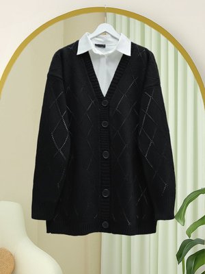 Siyah Ajurlu Baklava Desenli Triko Hırka