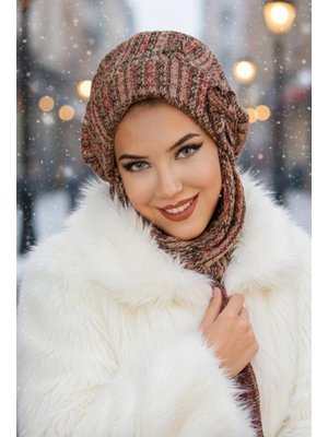 Kahve Desen Fiyonklu Bere