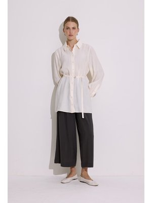 Ekru Modal Kemerli Gömlek