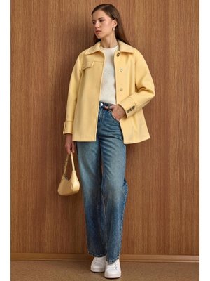 Sarı Gömlek Yaka Kuşak Detaylı Oversize Kısa Kaban