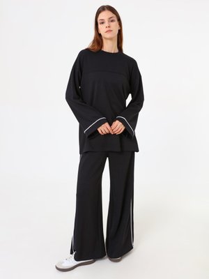 Siyah Yumuşak Tuşeli Kontrast Biye Detaylı Tunik & Pantolon Takım