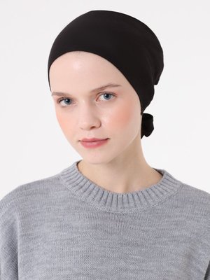 Siyah Dikişsiz Penye Bone