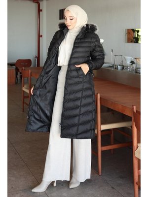 Siyah Damla Kapitone Mont