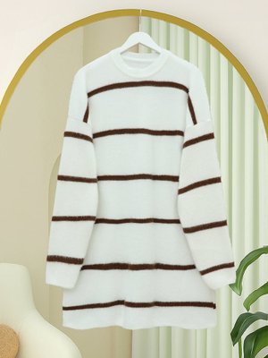 Beyaz Çizgili Salaş Sakallı Triko Tunik