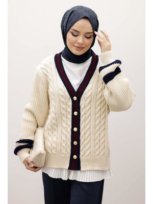 Bej Saç Örgü Desenli Triko Hırka