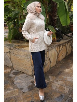 Taş Yaka Kürklü Kapitone Mont