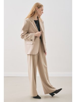 Bej Dına Pile Detaylı Pantolon