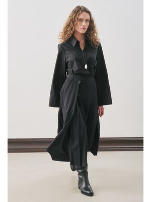 Siyah Anvelop Piliseli Etek