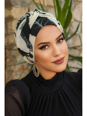 Gri Beyaz Yaprak Desen Burgu Detaylı Bone