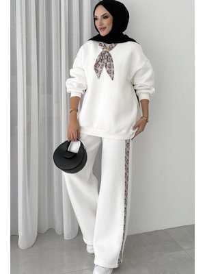 Beyaz Fularlı Üç İplik İkili Takım