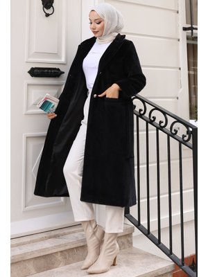 Siyah Tay Tüyü Kaban