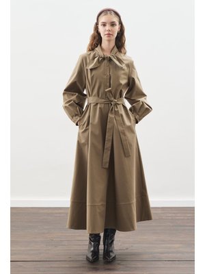 Haki Yakası Bağlama Detaylı Elbise