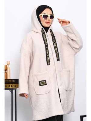 Taş Kapüşonlu Cep Detaylı Buklet Kaban