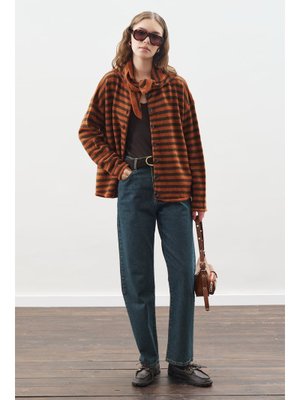 Kahverengi Atkı Detaylı Çizgili Hırka