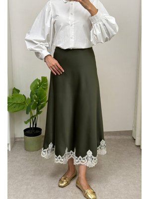 Haki Dantel Detaylı Saten Etek