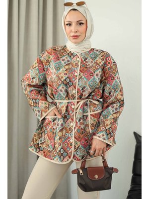 Krem Cepli Etnik Desenli Çıtçıtlı Ceket