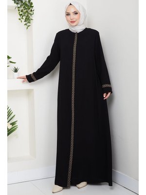 Siyah Çiçek Nakışlı Büyük Beden Ferace