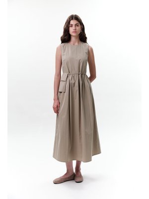 Yeşil Kemer Detaylı Kolsuz Elbise