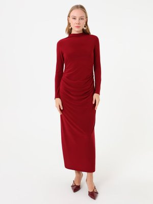 Bordo Drapeli Detaylı Elbise