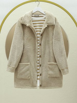 Açık Vizon Boydan Düğmeli Cepli Pelüş Ceket