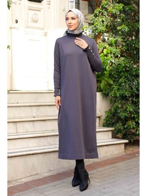 Merserize Yakası Taş Detaylı Fırfırlı Triko Elbise