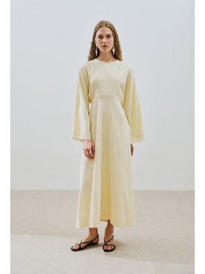 Sarı Dokulu Şerit Detaylı Elbise