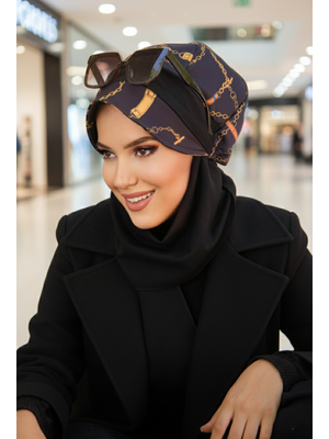 Siyah Gold Zincir Desen Şapka