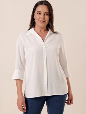 Beyaz Polo Yaka Broşlu Çeyrek Kol Büyük Beden Bluz